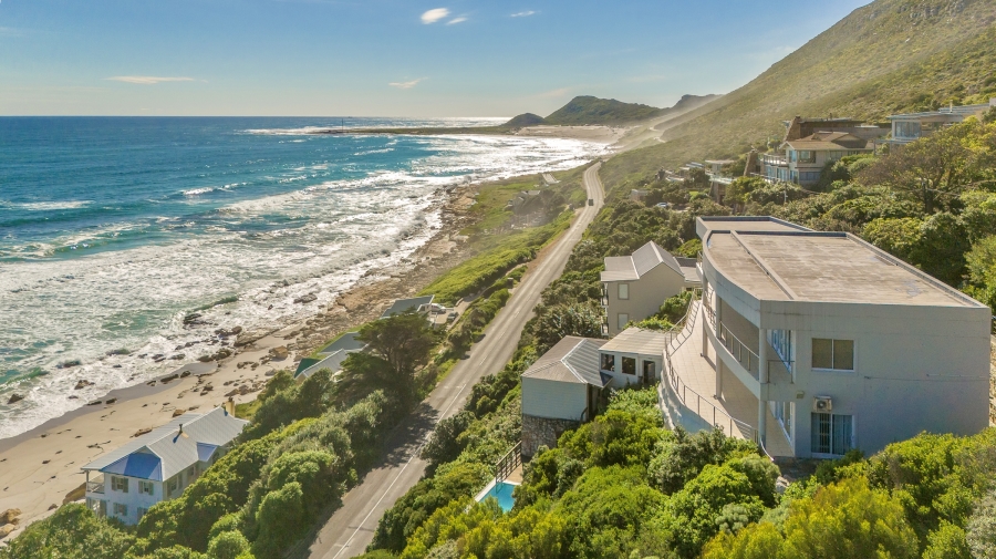 5 Bedroom Property for Sale in Misty Cliffs Western Cape